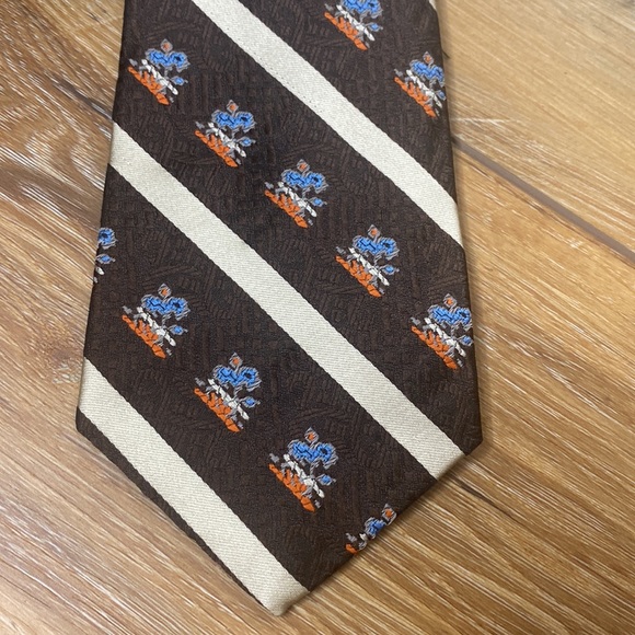 Vintage Christian Dior Fleur‎ De Lis Tie - Picture 3 of 6